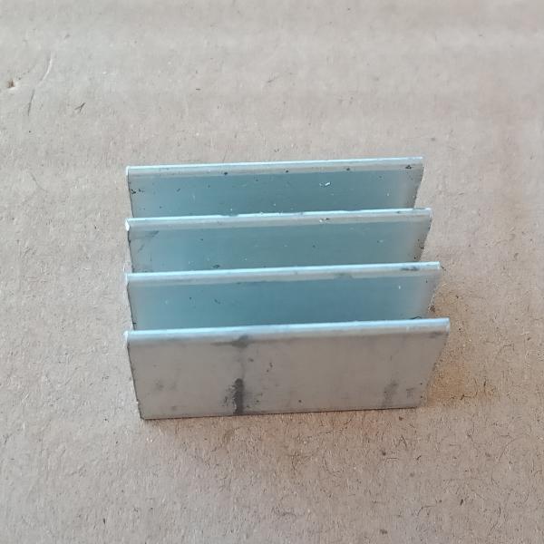 Heat Sink ระบายความร้อน  เล็ก รุ่น 841 สีขาว